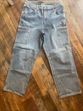 Express Women's Light Blue Straight Leg Cargo Jeans